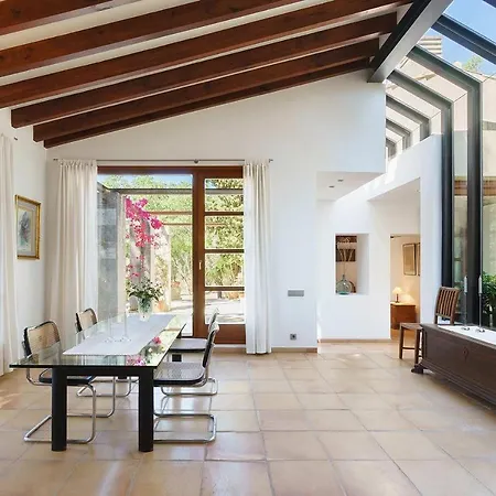 Canaver Villa *