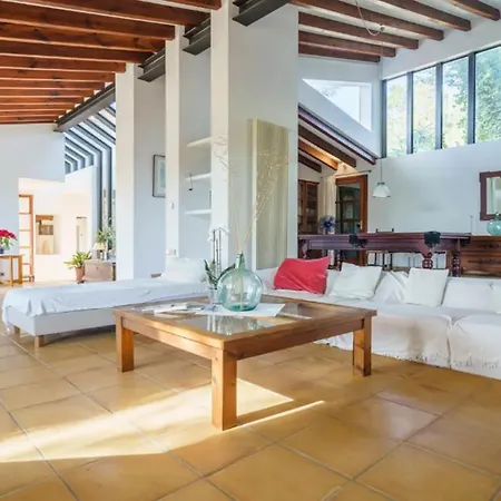 Canaver Villa *