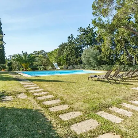 Canaver Villa *